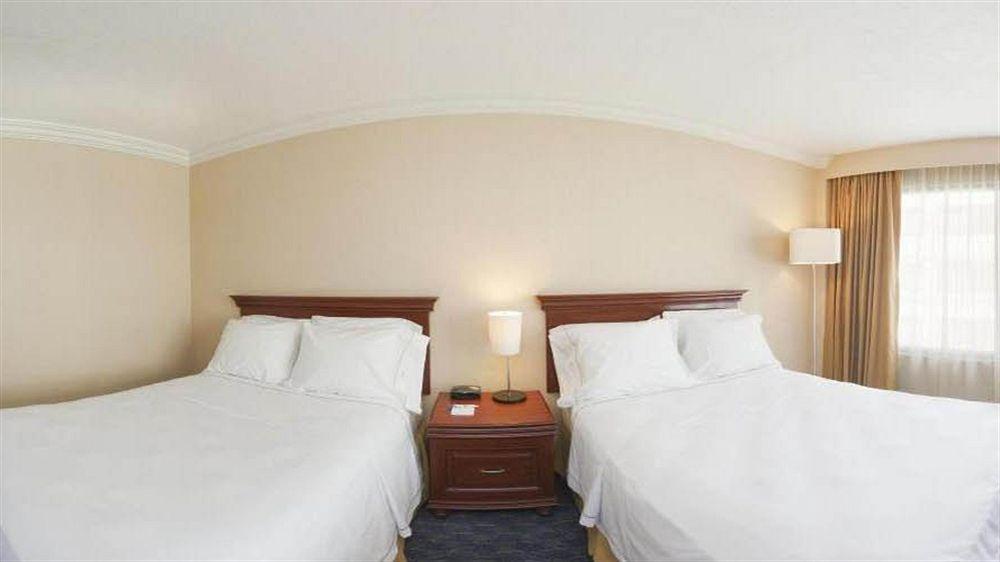 Holiday Inn Express Toluca By Ihg Bagian luar foto