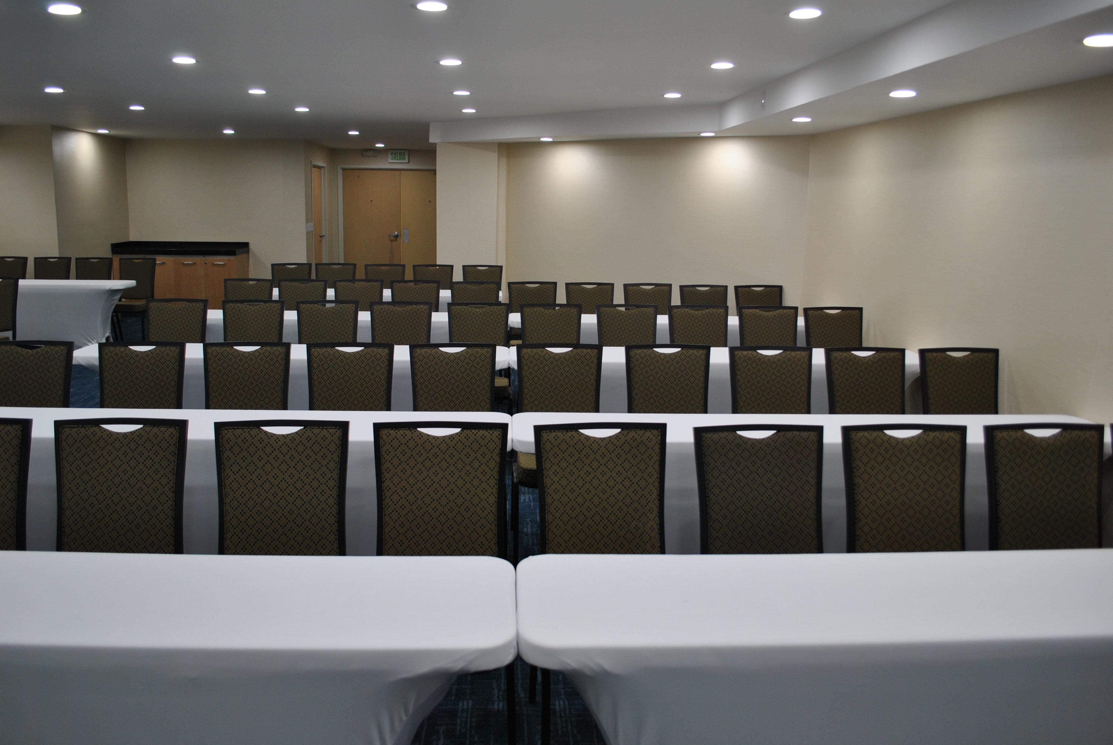 Holiday Inn Express Toluca By Ihg Bagian luar foto