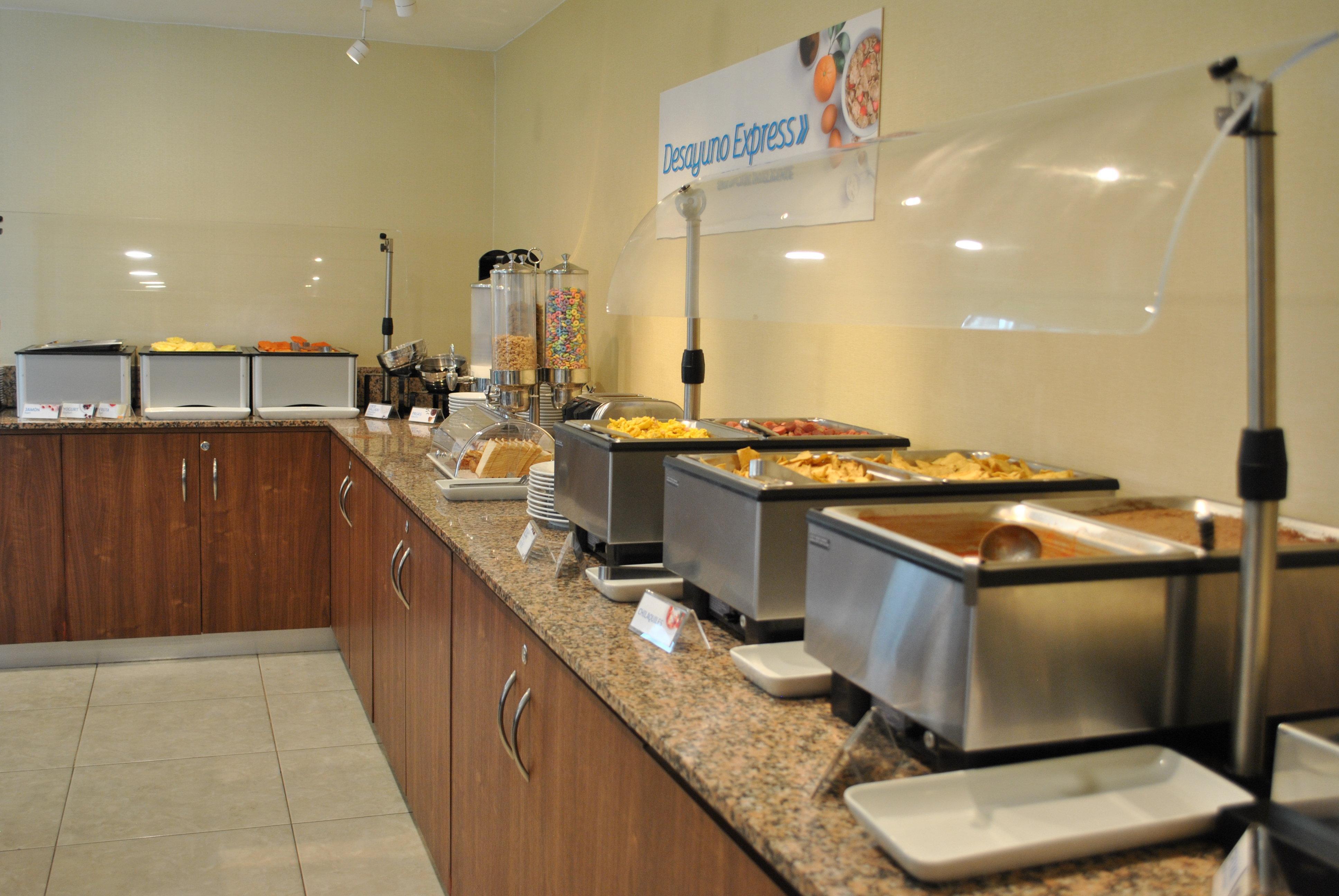 Holiday Inn Express Toluca By Ihg Bagian luar foto