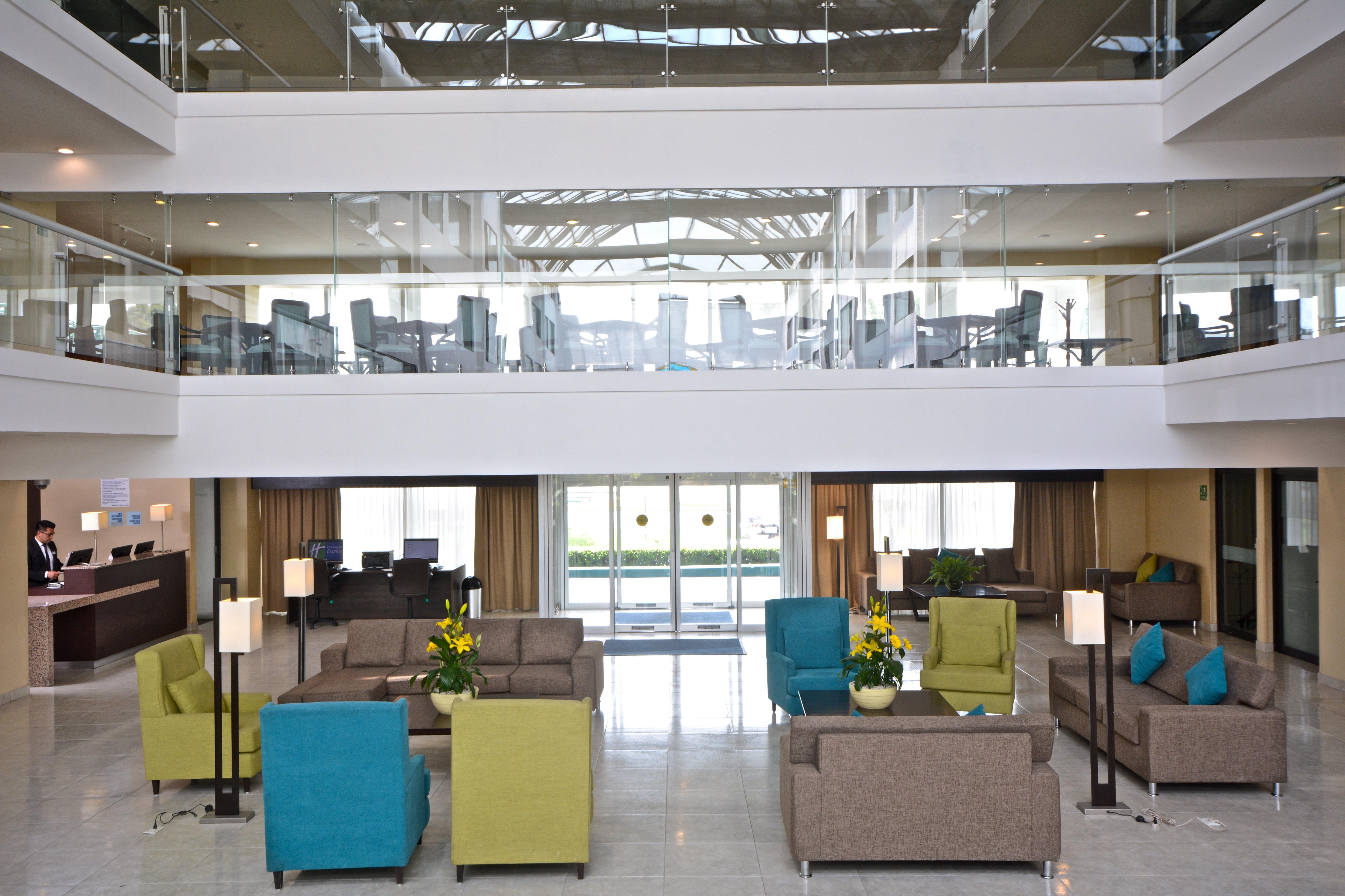 Holiday Inn Express Toluca By Ihg Bagian luar foto