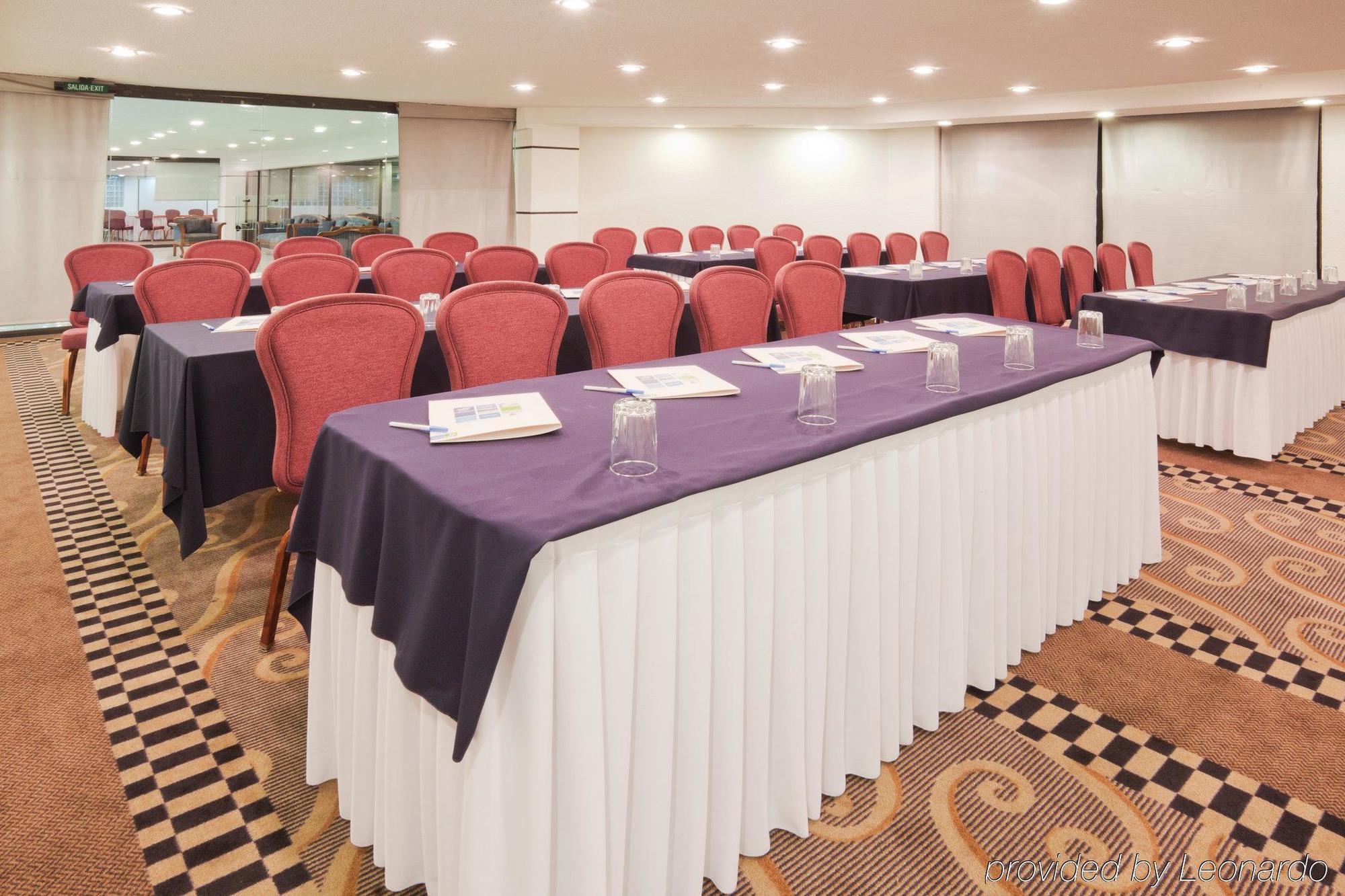 Holiday Inn Express Toluca By Ihg Bagian luar foto