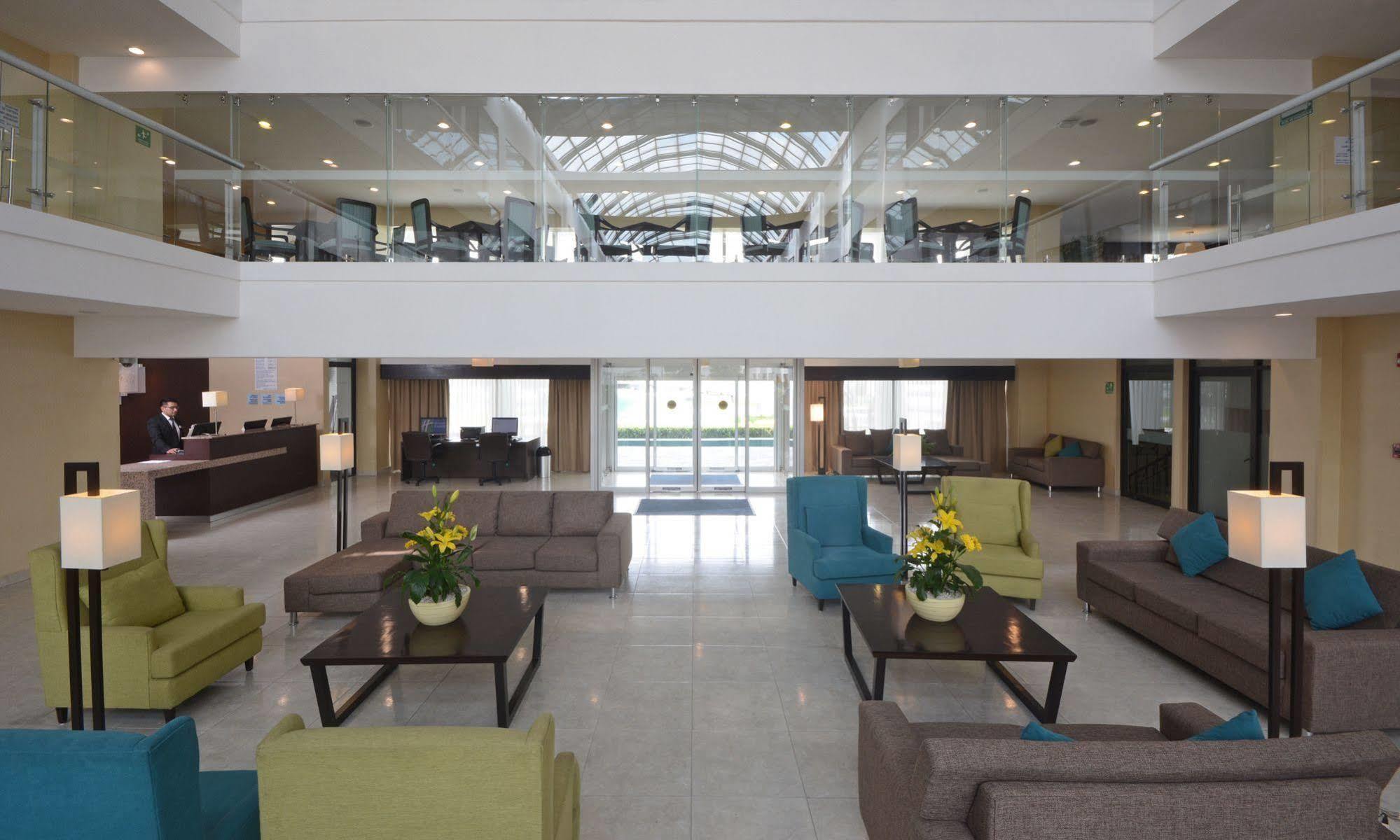 Holiday Inn Express Toluca By Ihg Bagian luar foto