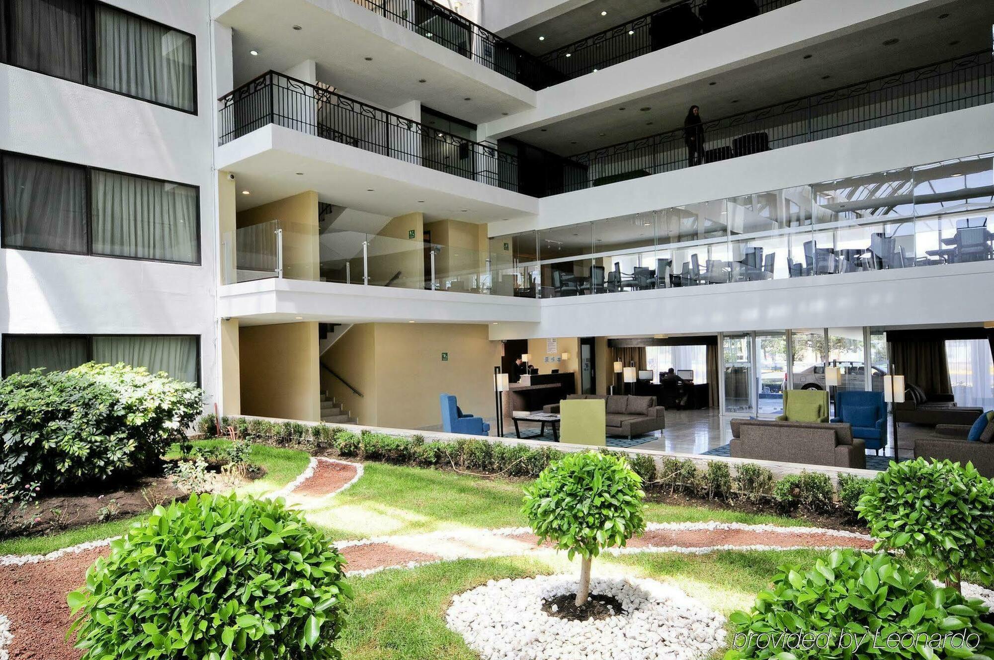 Holiday Inn Express Toluca By Ihg Bagian luar foto