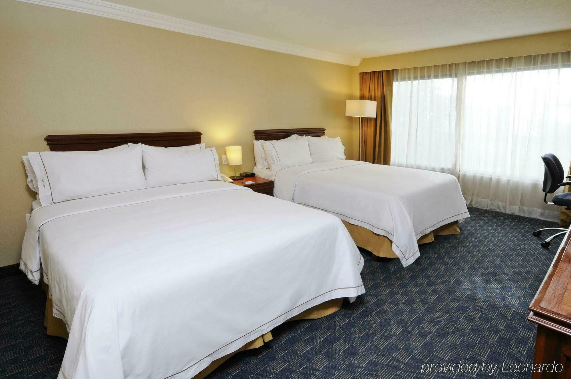 Holiday Inn Express Toluca By Ihg Bagian luar foto